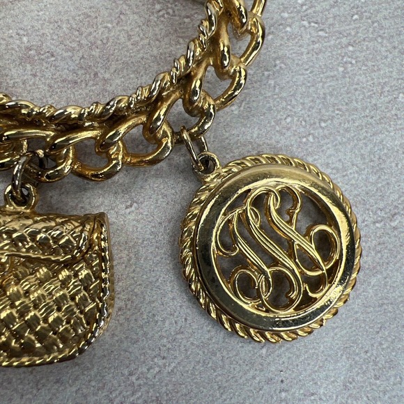 Gold‎ Tone Charm Brooch Show Purse Monogram - Picture 4 of 14